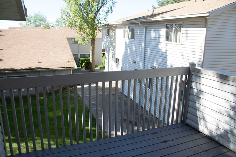 Columbia Two Bed Townhouse Balcony